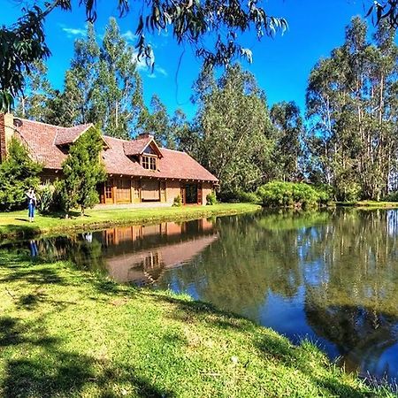 Palumbo Glamping&Villas Cayambe Esterno foto