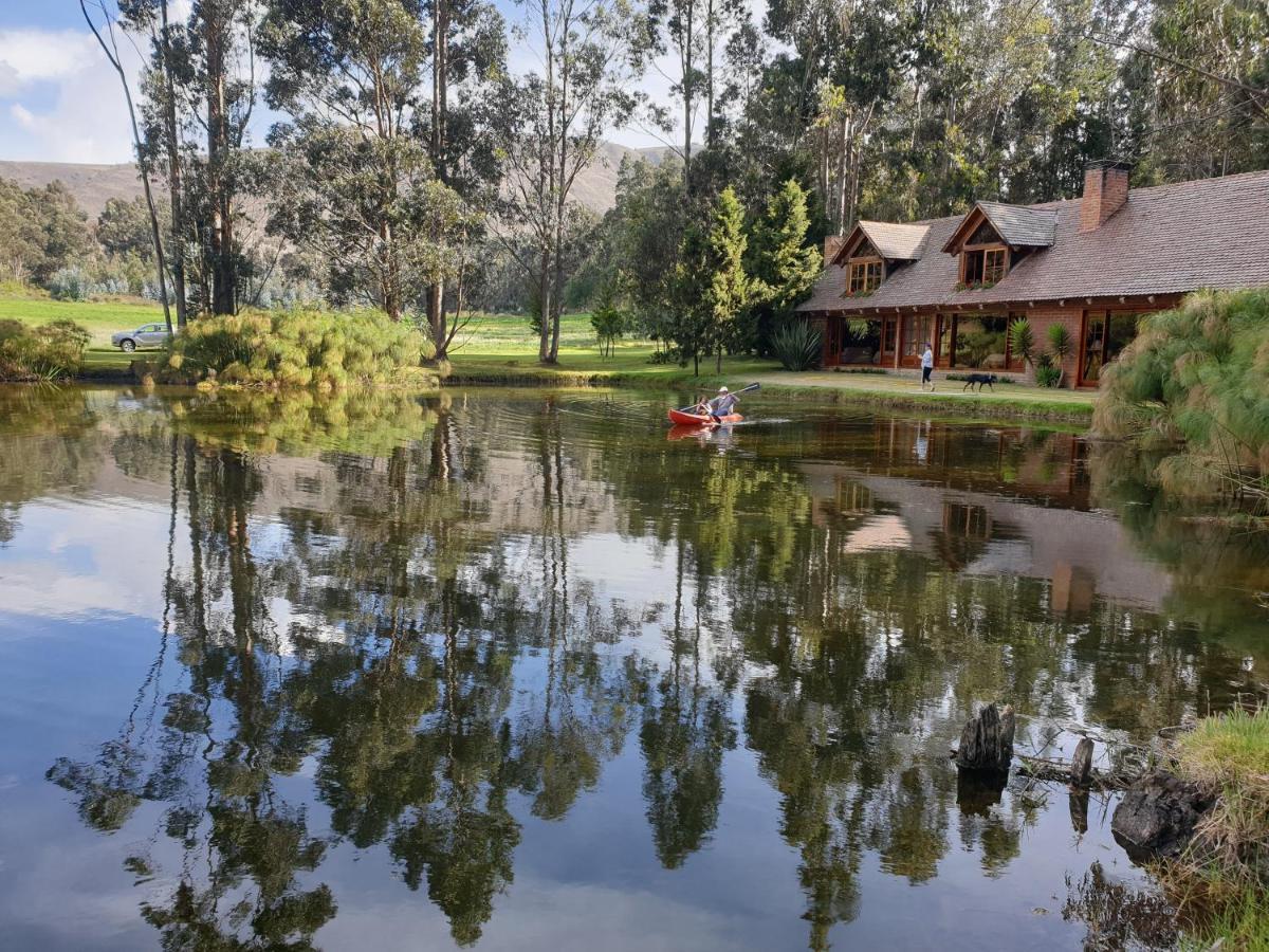 Palumbo Glamping&Villas Cayambe Esterno foto