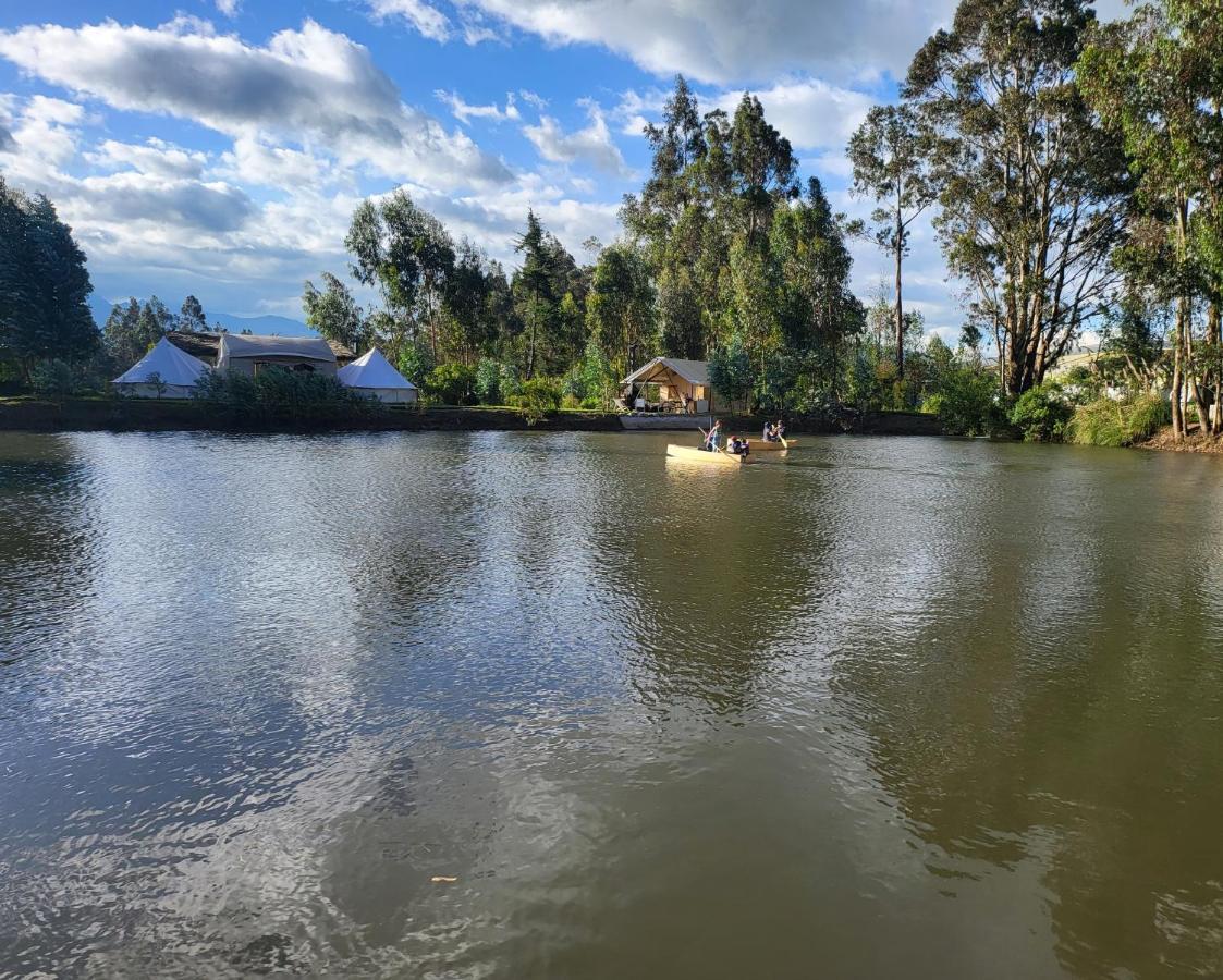 Palumbo Glamping&Villas Cayambe Esterno foto